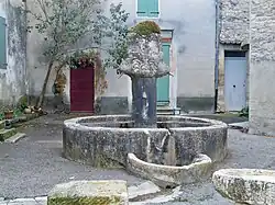 Fontaine.