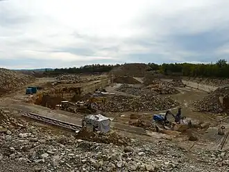 Carrière de calcaire à Limeyrat.