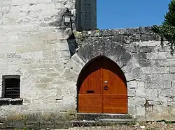 Le portail d'entrée au domaine.