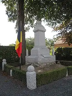 Monument aux morts de Lisogne.