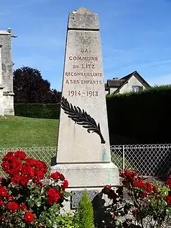 Le monument aux morts.