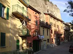 Maisons typiques sur les hauteurs de Livergnano.