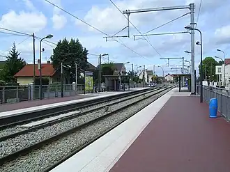 Image illustrative de l’article Lycée Henri Sellier (tramway d'Île-de-France)