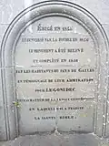 Tombe de Jean-François Le Gonidec dans le cimetière de Lochrist, texte en français