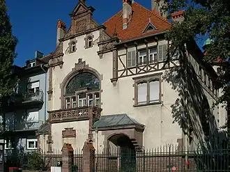 Temple maçonnique (1906) au no&nbsp;37&nbsp;Inscrit MH (2007)