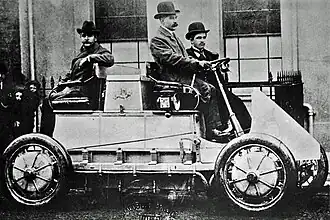 Lohner Porsche Semper Vivus automobile hybride essence électrique, 1900