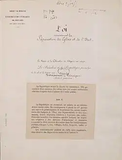 Description de l'image Loi de séparation des églises et de l’État. Page 1 - Archives Nationales - AE-II-2991.jpg.