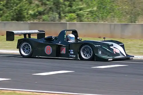 Lola B2K/10