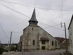 Église de Longpré-le-Sec.
