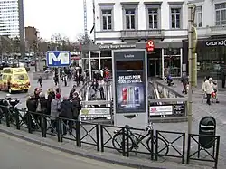 Entrée de la station