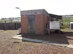 Le bâtiment de l'exploitation.