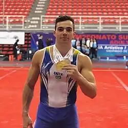 Description de l'image Lucas Bitenourt at the 2019 South American Artistic Gymnastics Championships.jpg.