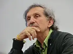 Description de cette image, également commentée ci-après