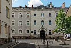 Description de cette image, également commentée ci-après