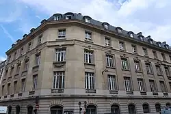 Façade du lycée, rue Monsieur-le-Prince.