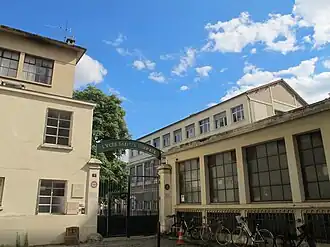 Le lycée Sainte-Thérèse.