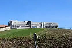 Description de cette image, également commentée ci-après