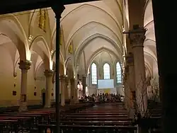 La nef de l'église.