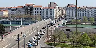 Le pont Gallieni vu depuis la gare de Lyon-Perrache