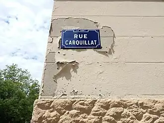 Voir la plaque.