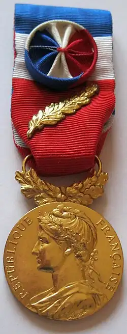 Médaille d'ordu travail