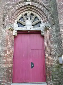 Portail de l'église.