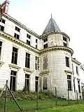 3e&nbsp;tour sur arrière du château.