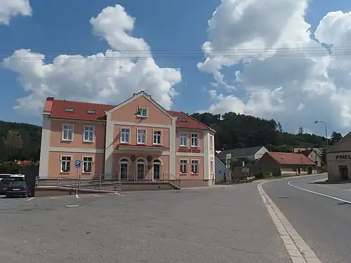 Městečko Trnávka : la mairie.