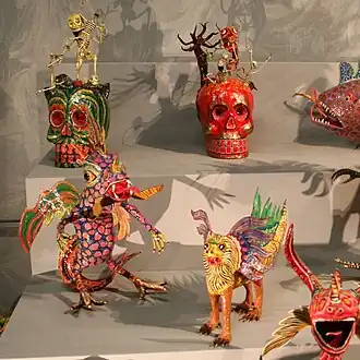 Têtes de mort et animaux fantastiques