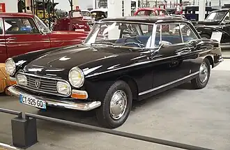 La 404 coupé du Musée de l'Aventure Peugeot.