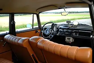 190 Dc taxi - poste de conduite