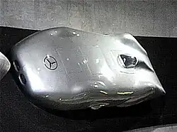  Photo de la Mercedes-Benz W125 Rekordwagen que Caracciola mena à 432,7&nbsp;km/h en janvier 1938.