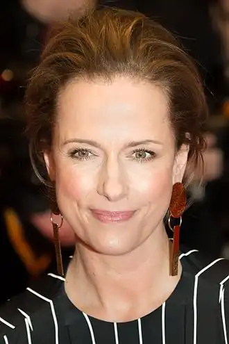 Claudia Michelsen : Catarina Schöllack