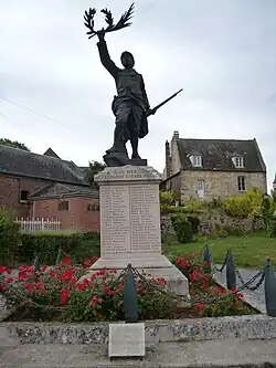 Monument aux morts.
