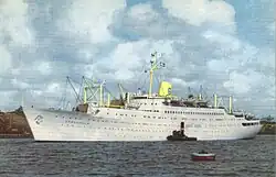 Carte postale en couleurs du paquebot Stockholm dans les années 1950.