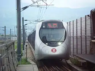 Train MTR (West Rail Line)