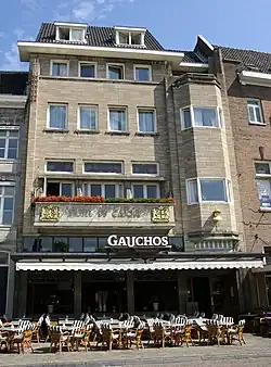 Hotel Du Casque.
