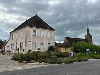 Sens-sur-Seille