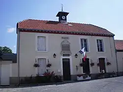 La mairie.