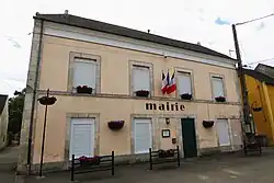 La mairie de Sancheville.