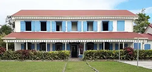 Ancienne maison des maîtres de l'habitation Gradis.