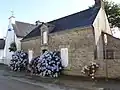 Maison dans le bourg de Pluneret.