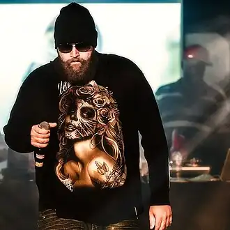 Description de cette image, également commentée ci-après