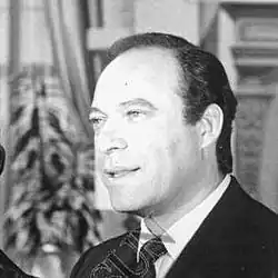 Description de l'image Malachi Throne Ida Lupino It Takes a thief 1968 crop.jpg.