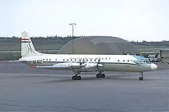 Il-18 de la compagnie Malév en Suède (avril 1972).