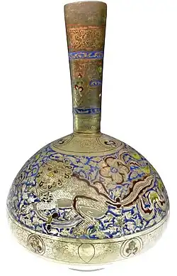 Bouteille au lion, Syrie ?, fin XIIIe&nbsp;siècle.