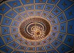 Description de cette image, également commentée ci-après