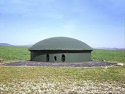 La tourelle est en batterie.