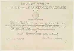 Numérisation du décret d'attribution de la Médaille de la Résistance française à Missak Manouchian.
