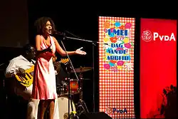 Description de cette image, également commentée ci-après